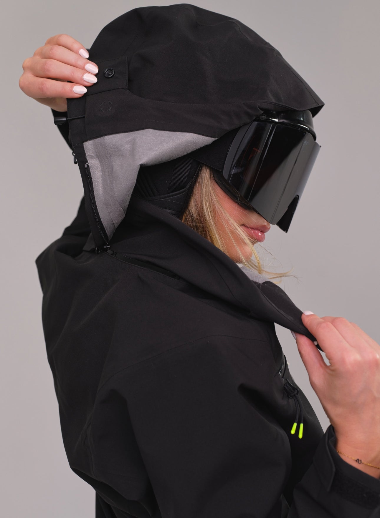 womens black ski jacket with adjustable hood - InkLine