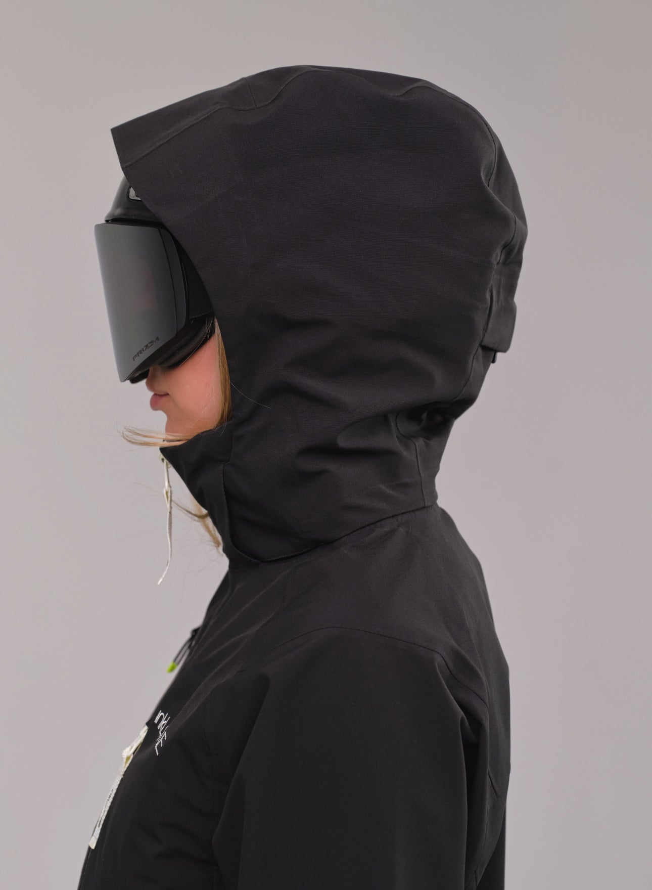 womens black ski jacket with adjustable hood - InkLine